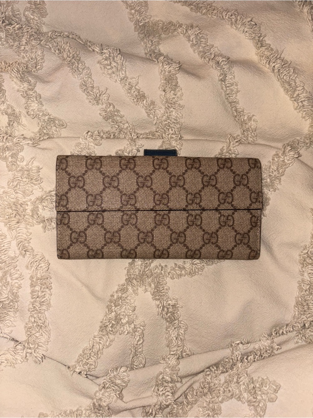 Gucci continental long wallet